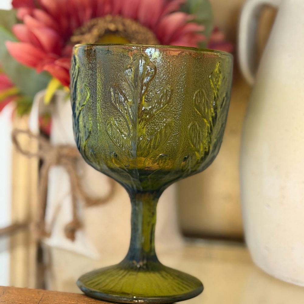 Vintage 1975 FTD Avacado Green Glass Pedestal Vase. Compote | Embossed Leaf EUC